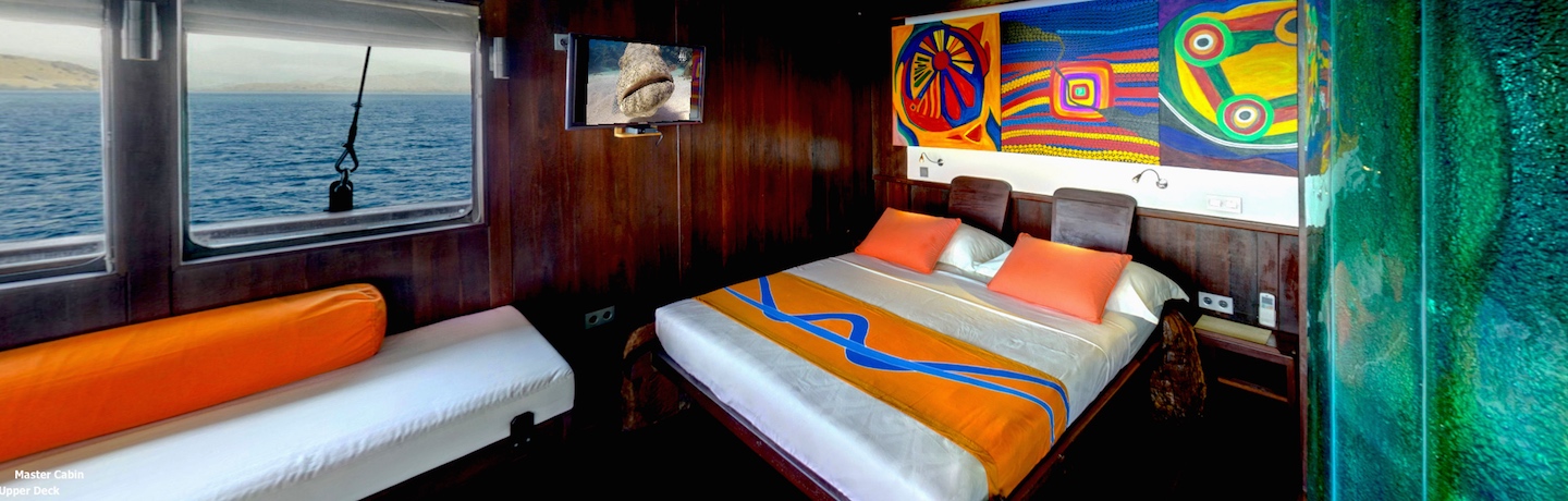 WAOW the ultimate liveaboard for your next scuba diving cruise in Indonesia KOMODO Raja Ampat  Triton Bay  Banda Sea